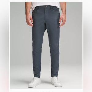 ABC Slim-Fit 5 Pocket Pant 30"L
Utilitech